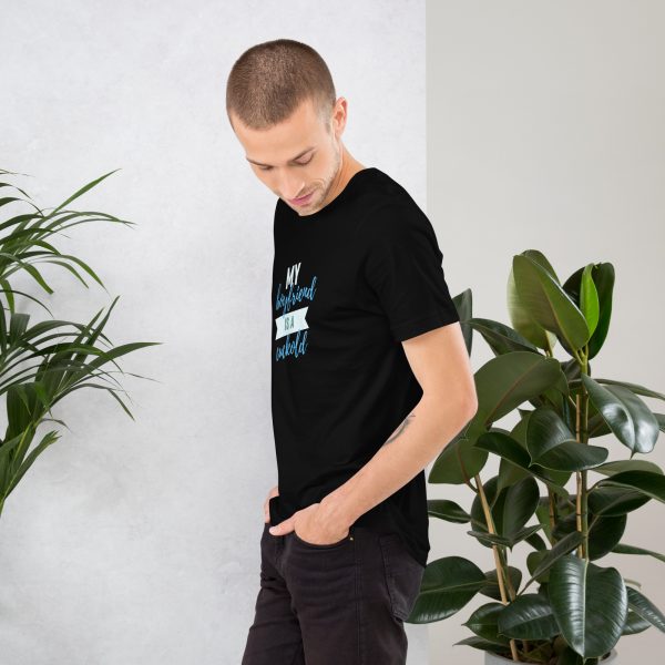 My boyfriend is a cuckold Unisex t-shirt - Image 2